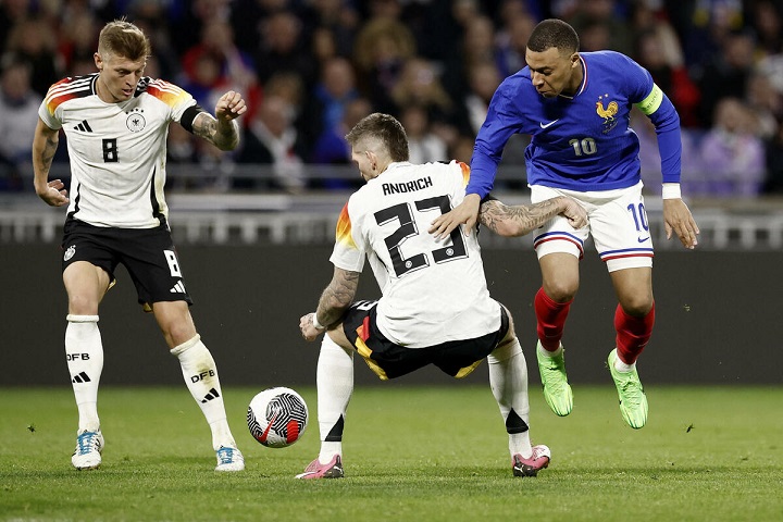 Toni Kroos přináší do Německa růst síly a změny